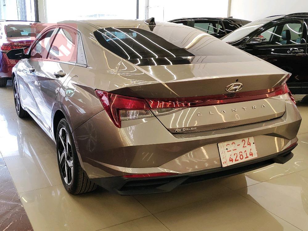 هیوندای ئەلەنترا